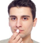 Ispucane usne – kako otkriti uzrok i riješiti problem