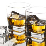 Zašto ljudi piju alkohol?