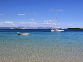 pješčana plaža na visu