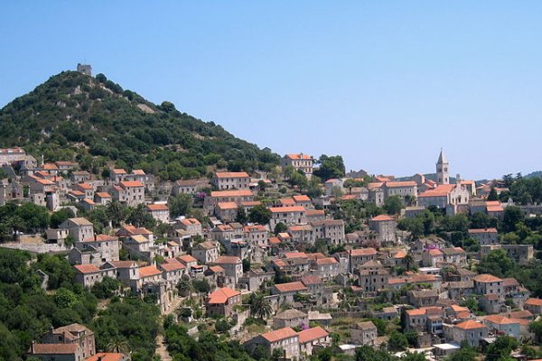 pogled na lastovo