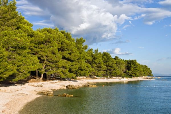 plaža u baškoj vodi