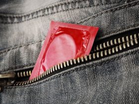 kondom u džepu