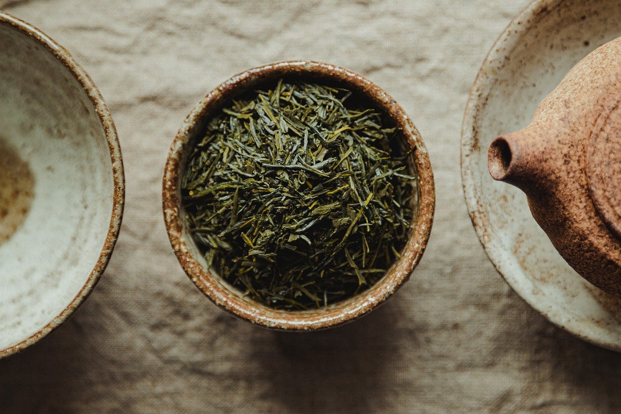 zeleni čaj protiv akni može se i piti