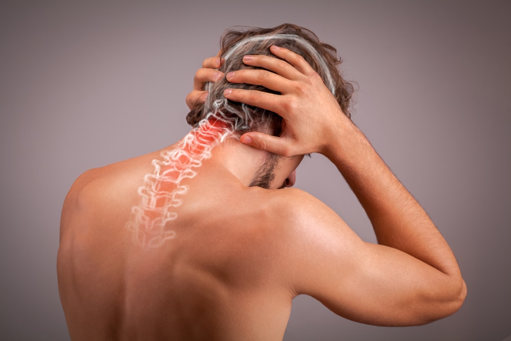 uklještenje živca u leđima može se osjetiti i u gornjem dijelu leđa i u vratu